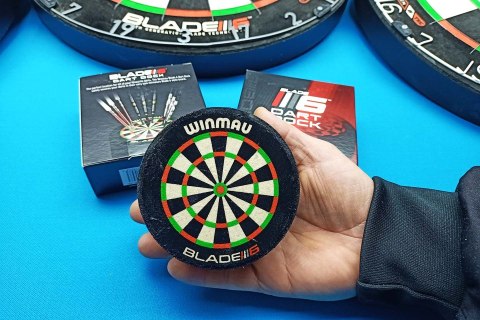 Podstawka do rzutek Winmau Dart Dock